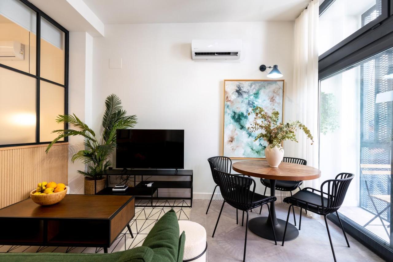 Cv Brand New 2br Triana By Covadon Street * Seville